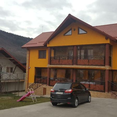Casa Dodoc Caciulata Exterior foto
